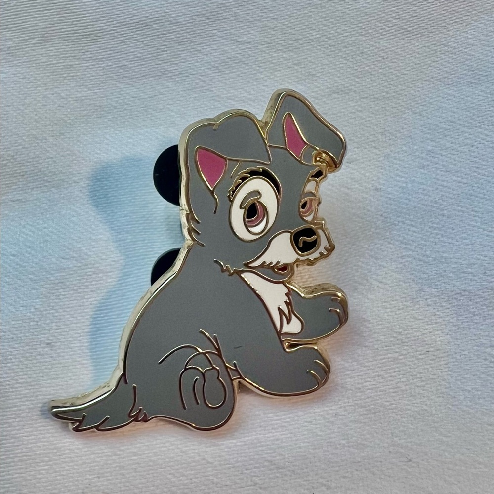 Puppy Tramp of Lady and the Tramp Enamel Pin